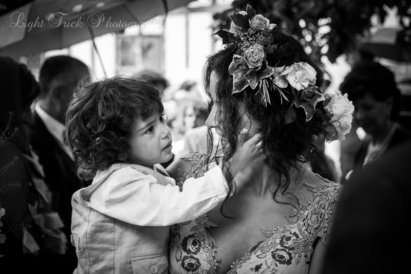 emotive wedding photography